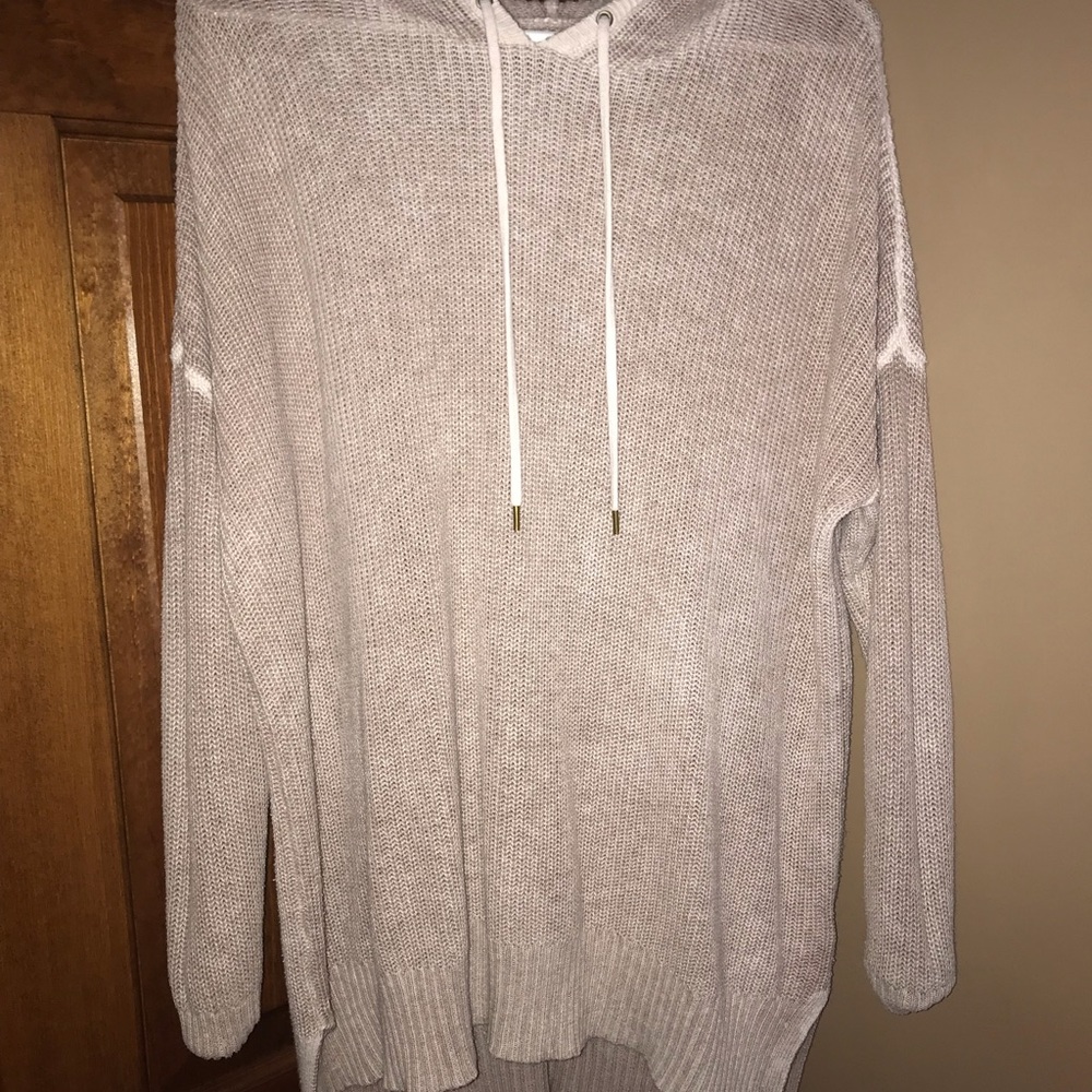 Trendy light grey/pink sweatshirt with hoodie